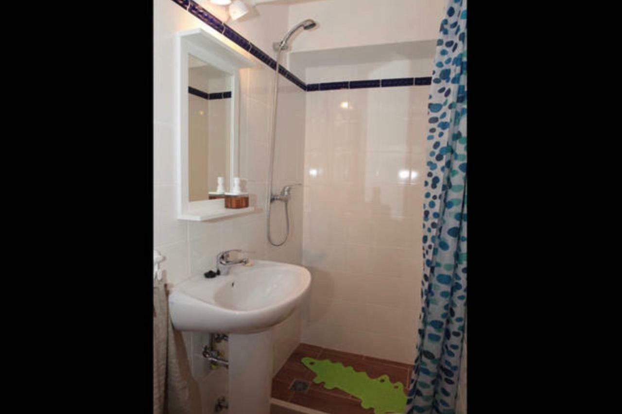 ザンブジェイラ・ド・マール Casa Sto. Antonioヴィラ エクステリア 写真